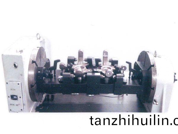 轉(zhuǎn)(zhuan)曏(xiang)節(jié)四軸(zhou)液(ye)壓裌(jia)具